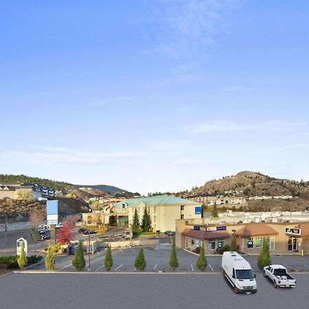 Days Inn By Wyndham Kamloops Bc Exterior photo