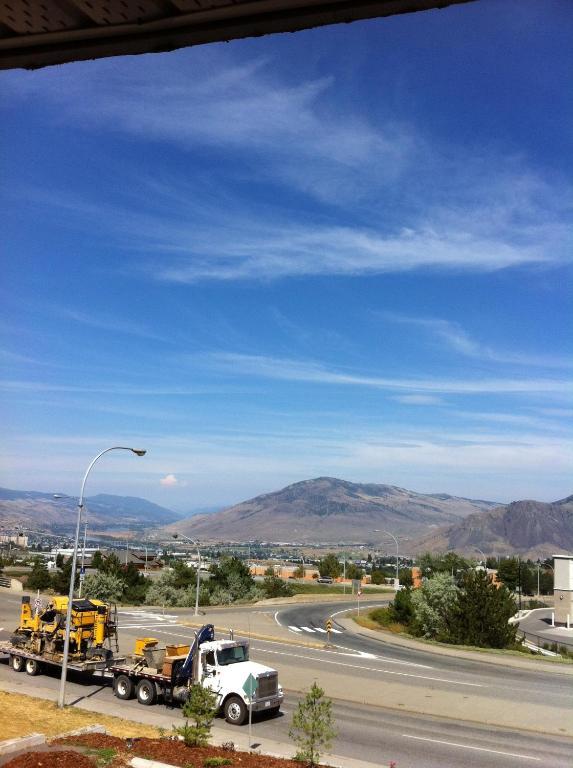 Days Inn By Wyndham Kamloops Bc Exterior photo